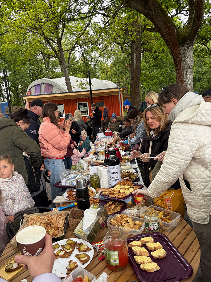 leckeres Essen vom ukrainischen Buffet